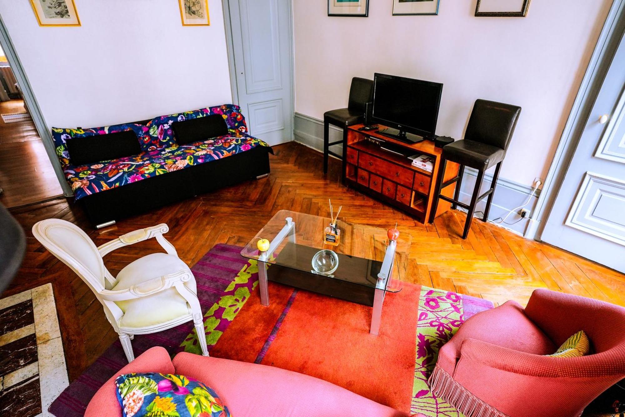 Le St Amour Elegant 2 Chambres *Wifi/Super Centre* Besançon Exteriér fotografie